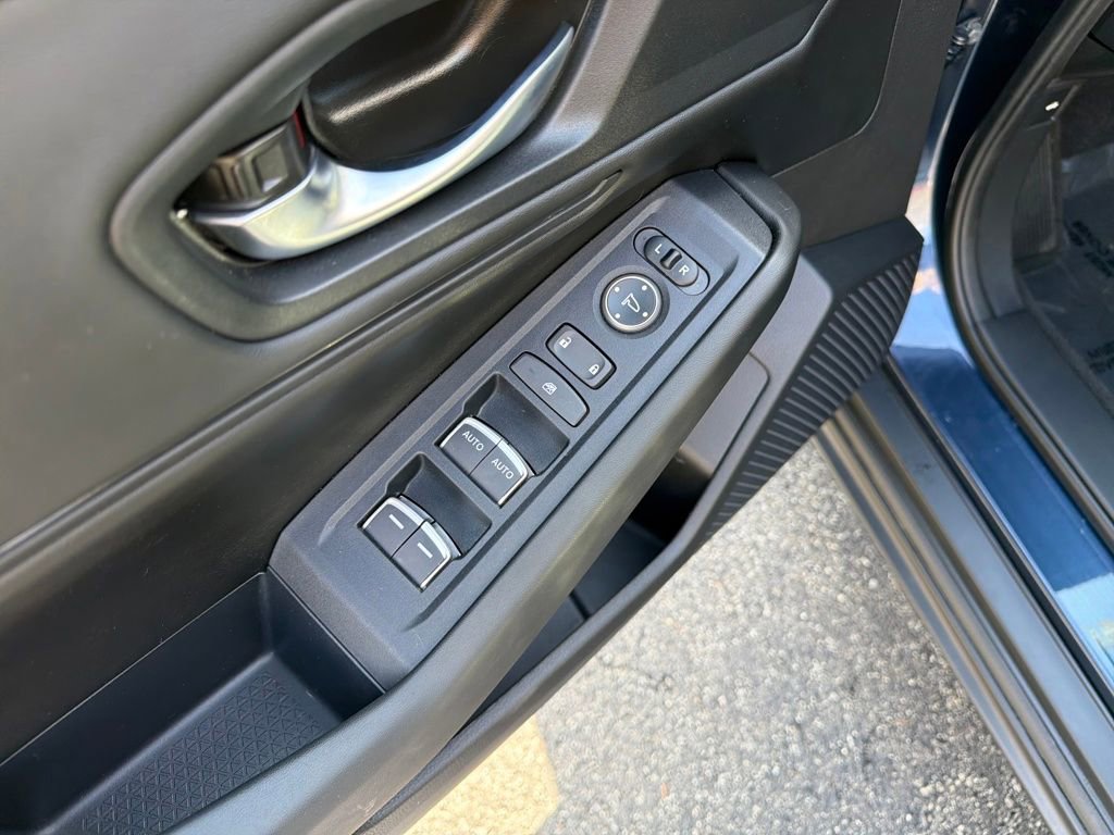 Used 2025 Honda Accord SE image 14