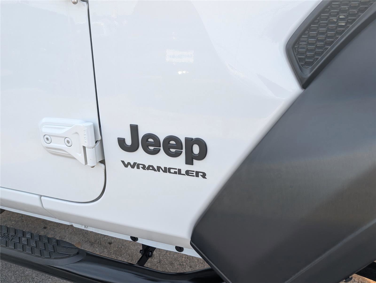 Used 2020 Jeep Wrangler Willys image 10