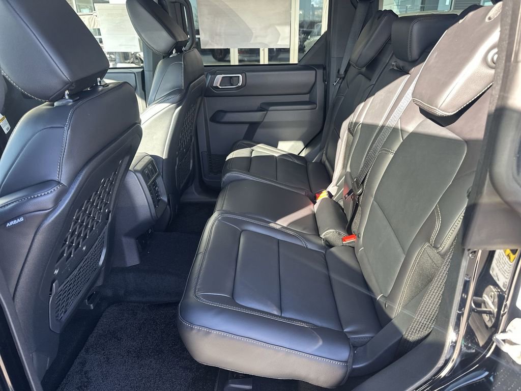 New 2025 Ford Bronco Badlands w/ Sasquatch Package image 28