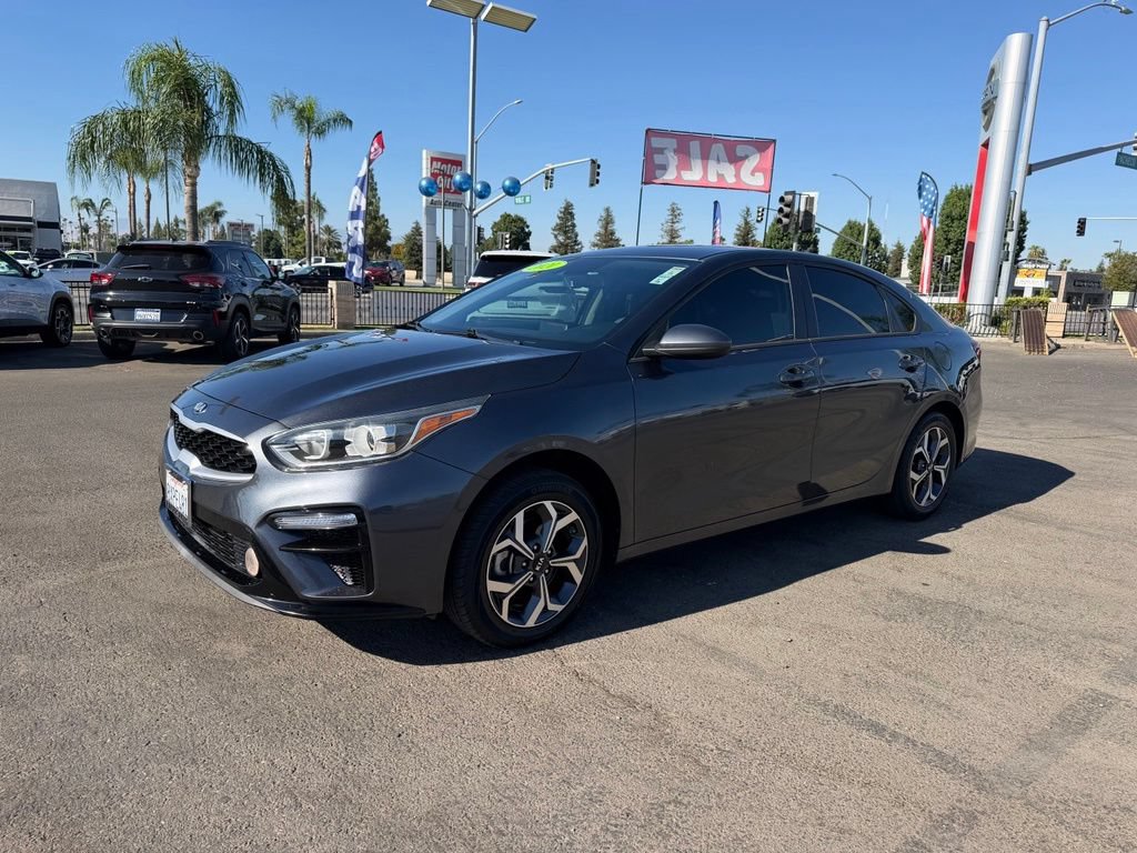 Used 2021 Kia Forte LXS FWD image 3