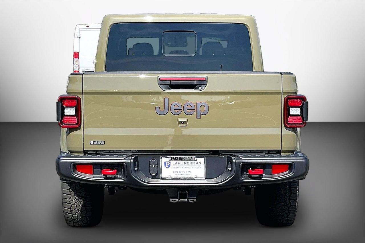 New 2026 Jeep Gladiator Rubicon w/ Steel Power Dome Hood Package AWD/4WD image 7