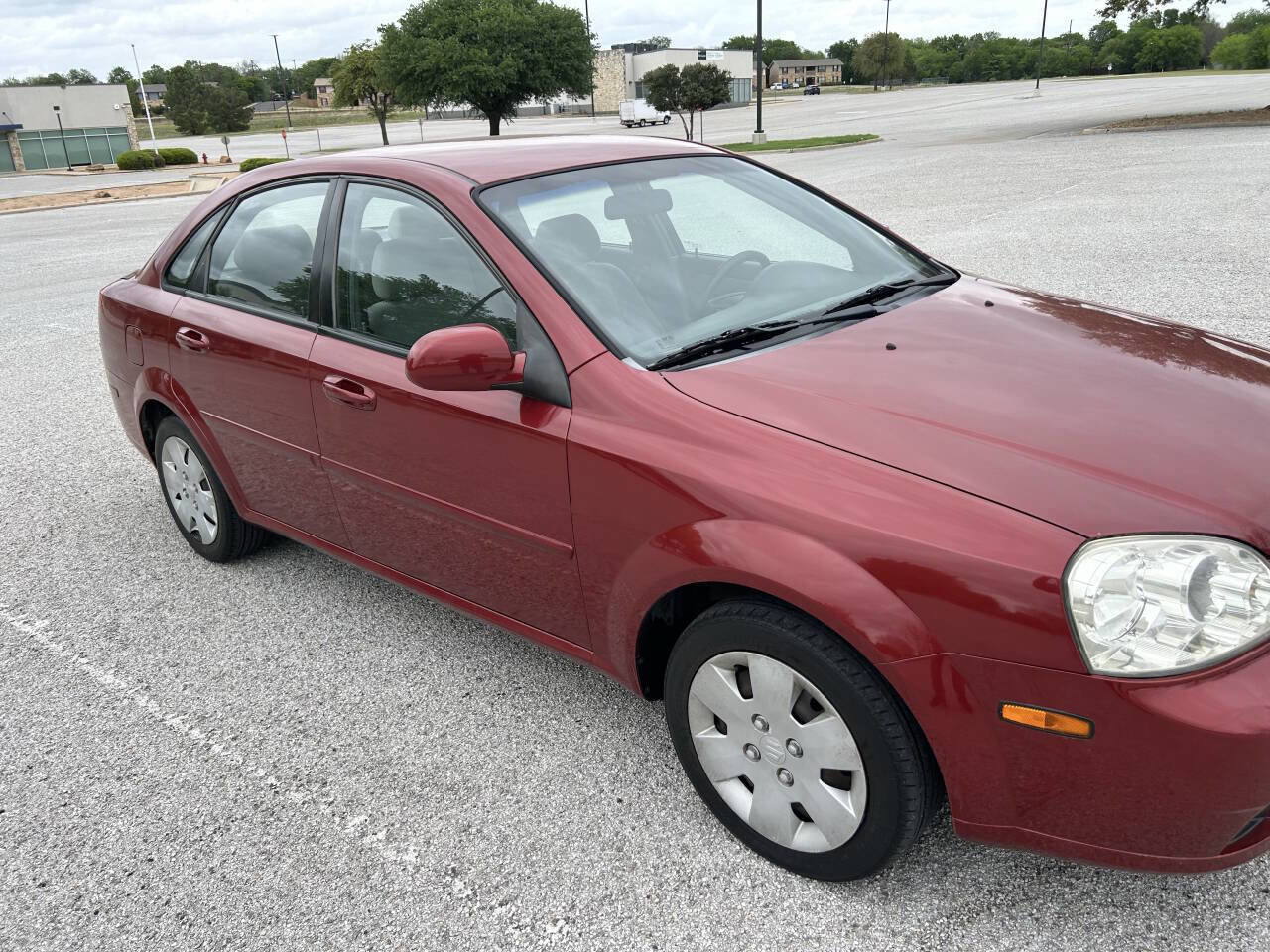 Used 2007 Suzuki Forenza Sedan image 3