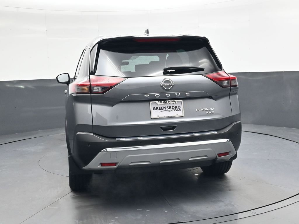 Used 2023 Nissan Rogue Platinum w/ Platinum Premium Package image 5
