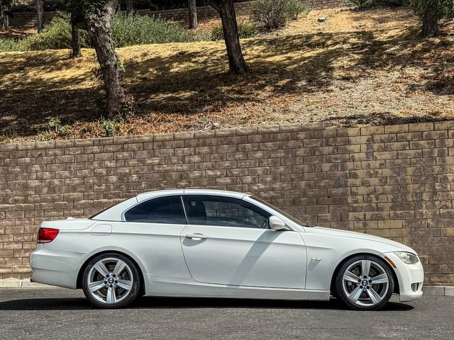 Used 2010 BMW 335i Convertible RWD image 11