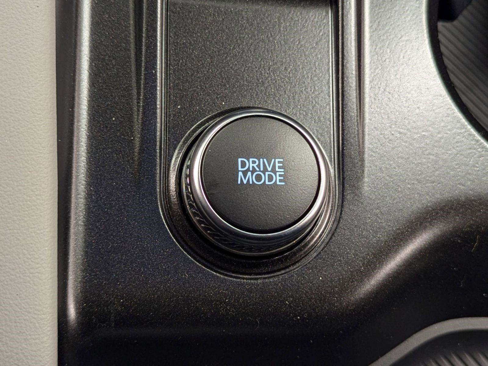 New 2026 Ford Explorer Active w/ Active Comfort Package image 26