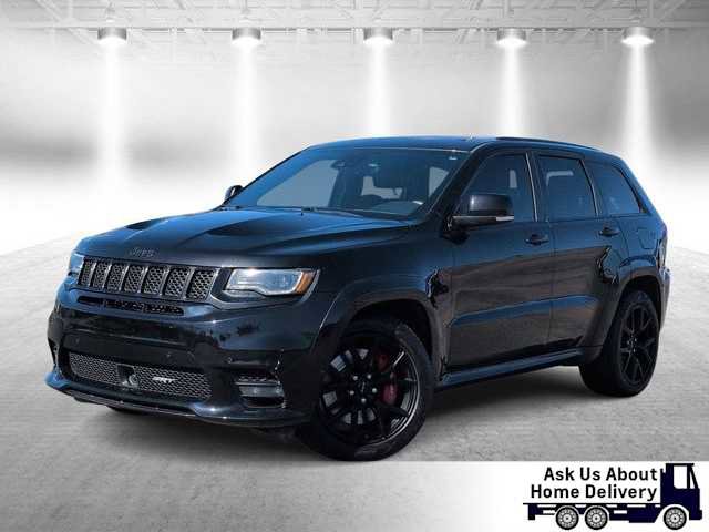 Used 2017 Jeep Grand Cherokee SRT image 1