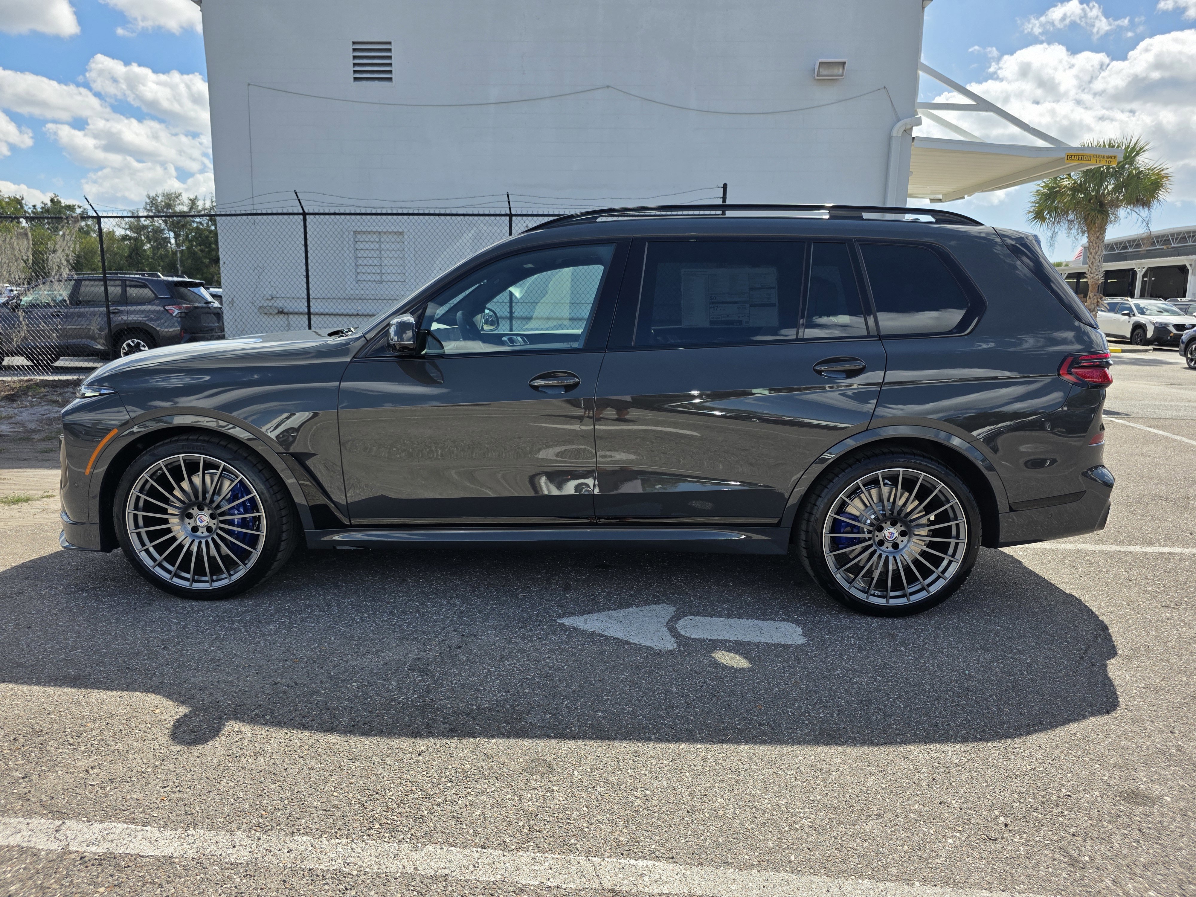 New 2026 BMW ALPINA XB7 image 4