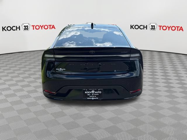 Used 2024 Toyota Prius Prime FWD image 7