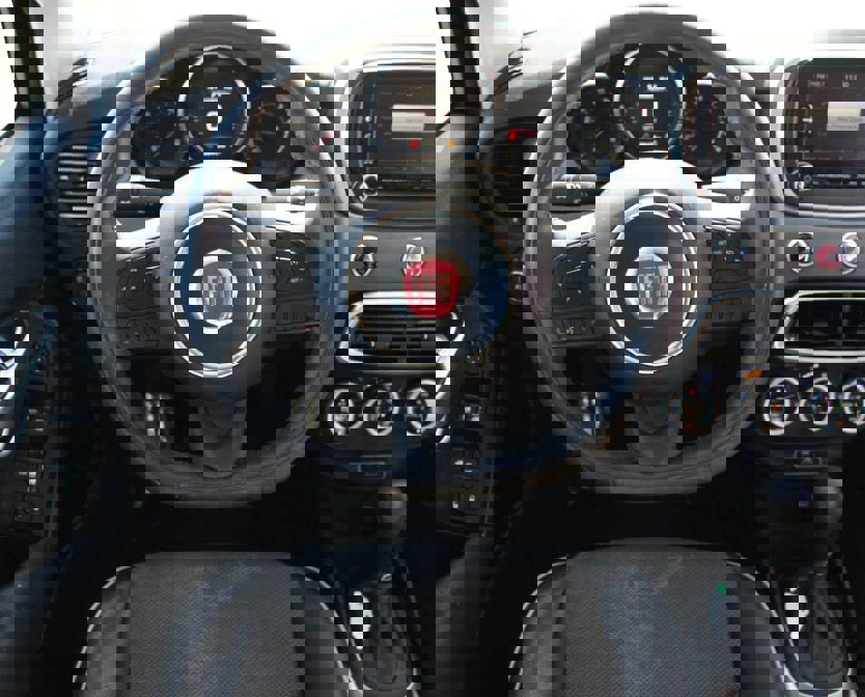 Used 2017 FIAT 500X Trekking image 5