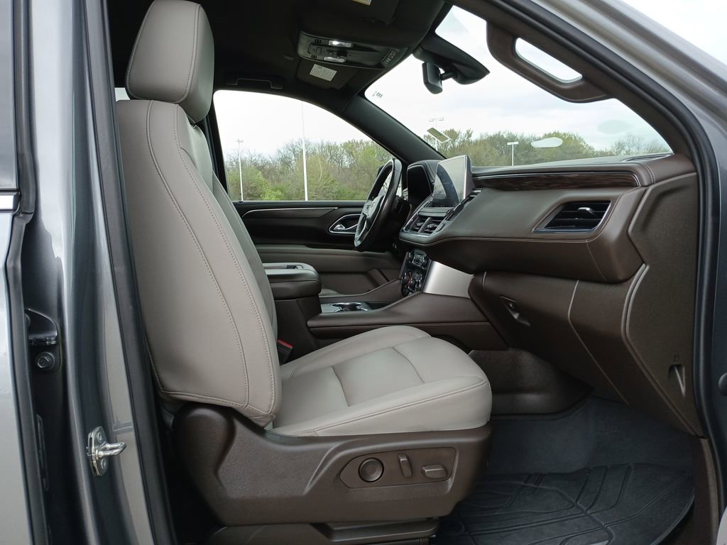 Used 2021 Chevrolet Tahoe LT image 29