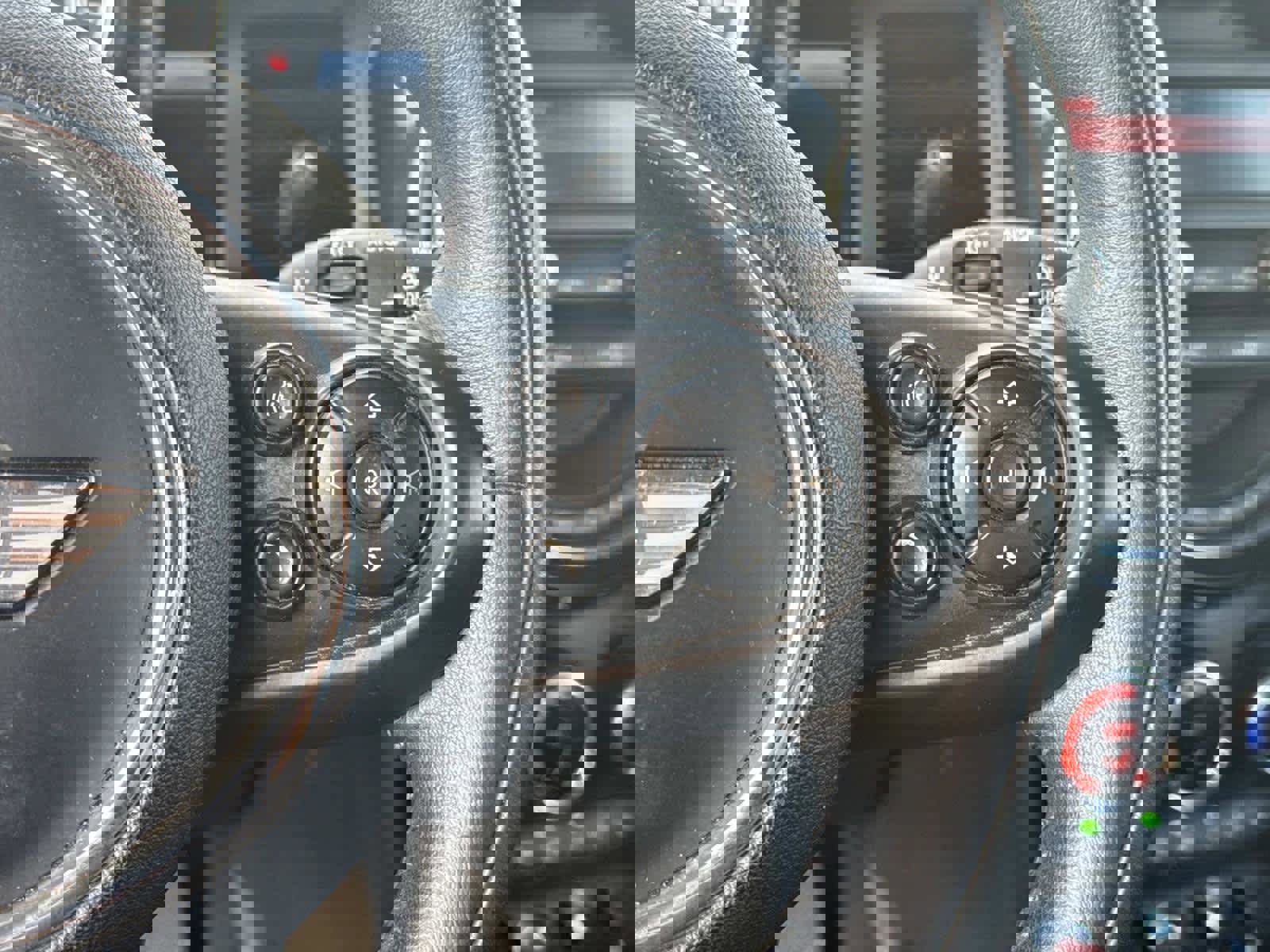 Used 2014 MINI Cooper 2-Door Hardtop image 22