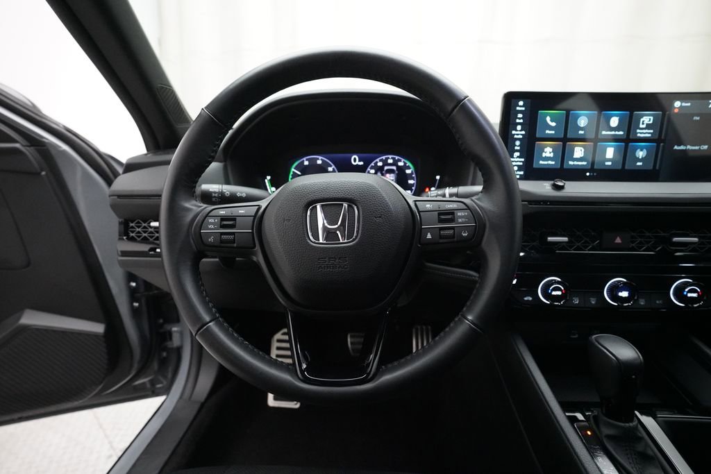 Used 2024 Honda Accord Sport image 4