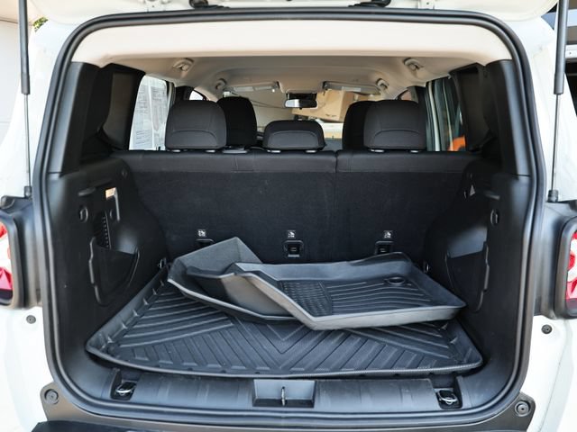 Used 2022 Jeep Renegade Sport AWD/4WD image 30