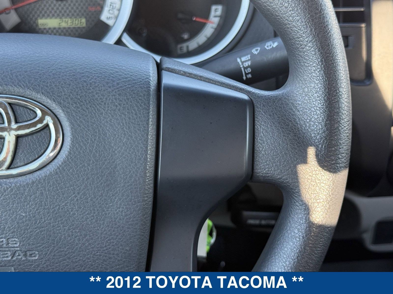 Used 2012 Toyota Tacoma 2WD Regular Cab image 21