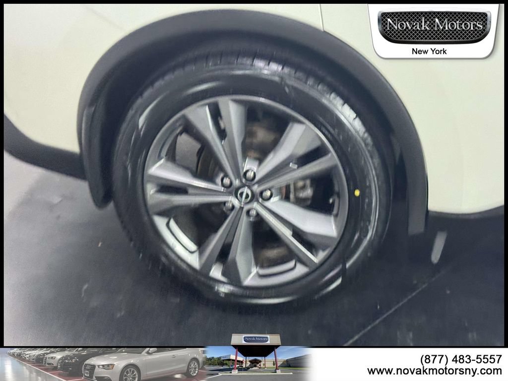 Used 2023 Nissan Murano Platinum w/ Cargo Package AWD/4WD image 8