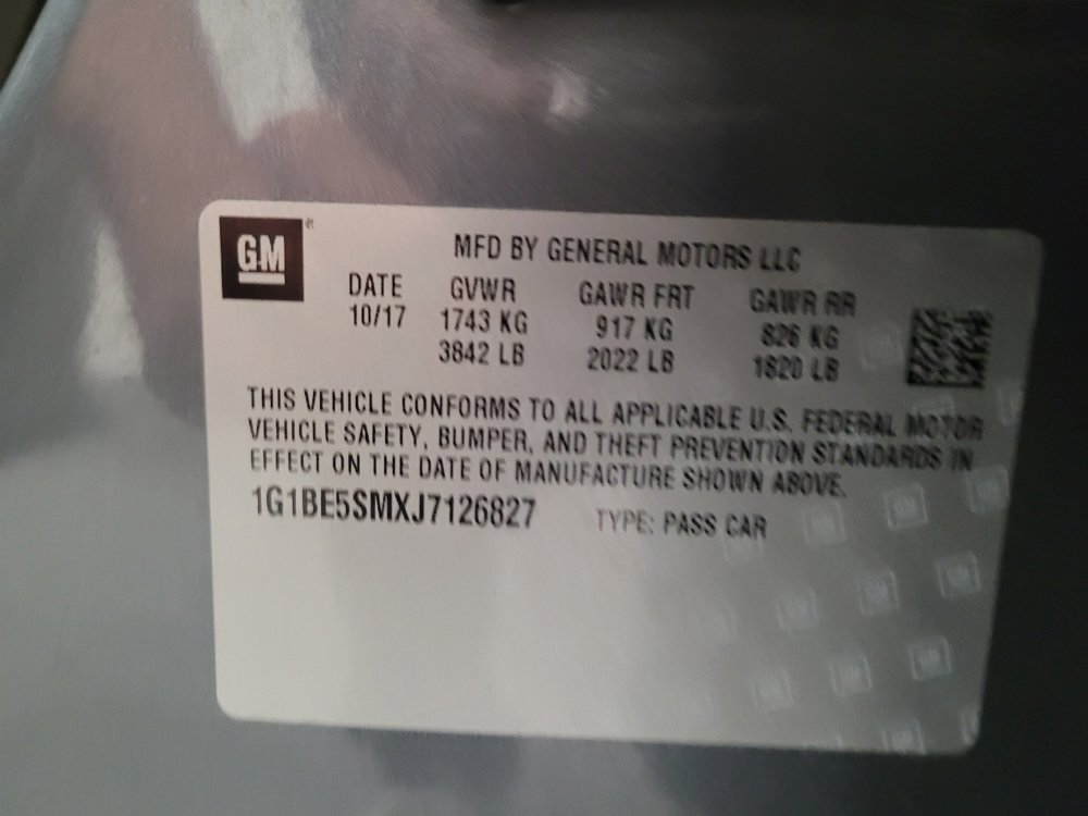 Used 2018 Chevrolet Cruze LT w/ Convenience Package FWD image 33