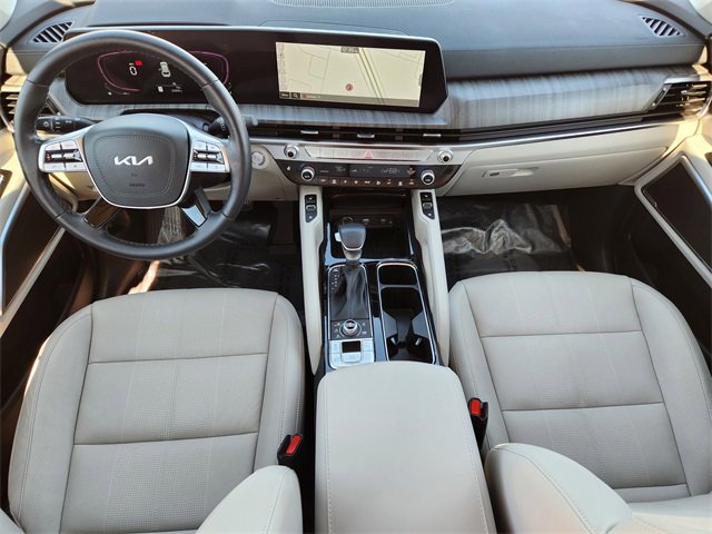 Certified 2025 Kia Telluride EX image 27