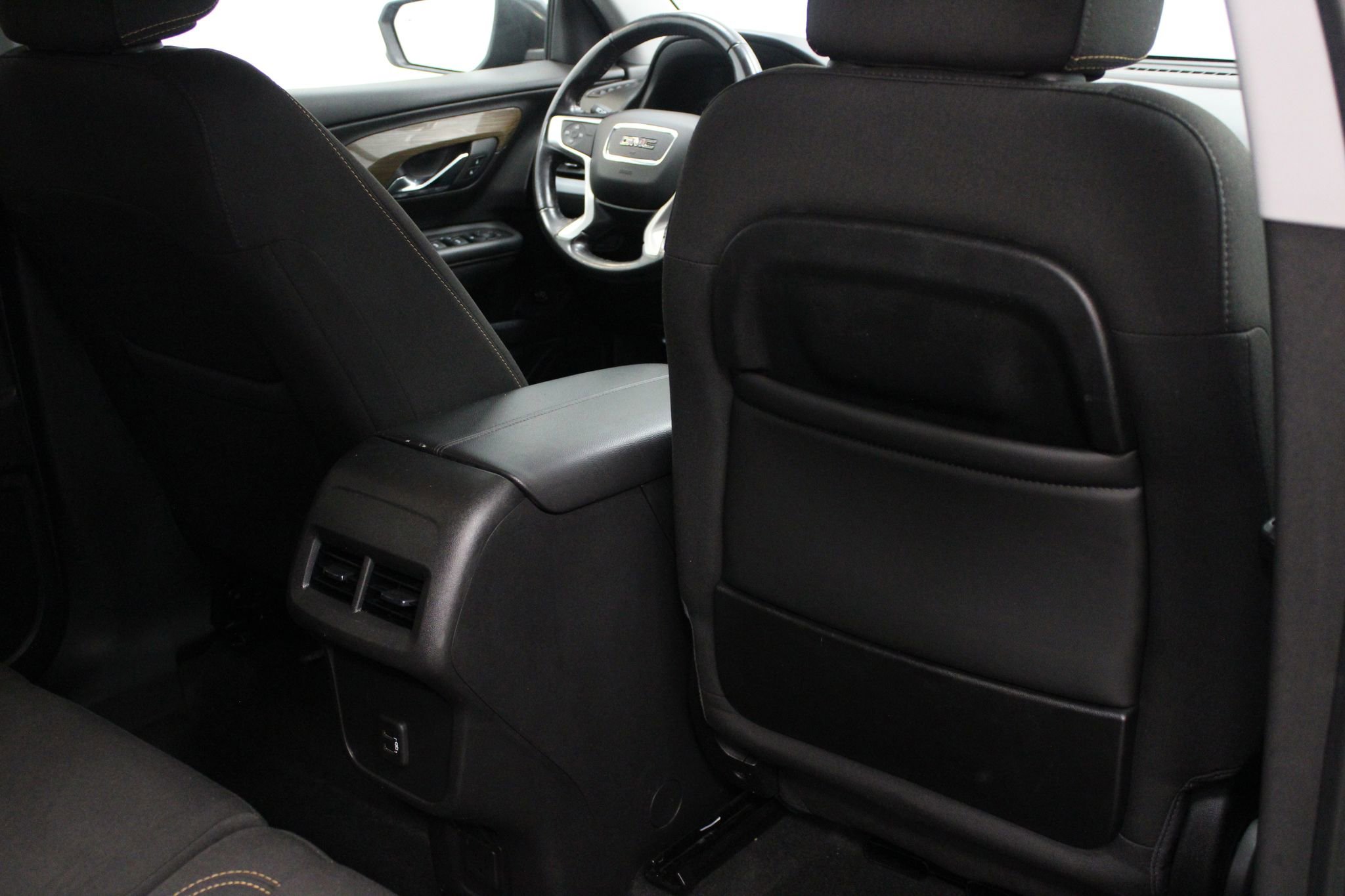Used 2019 GMC Terrain SLE w/ Driver Convenience Package FWD image 23