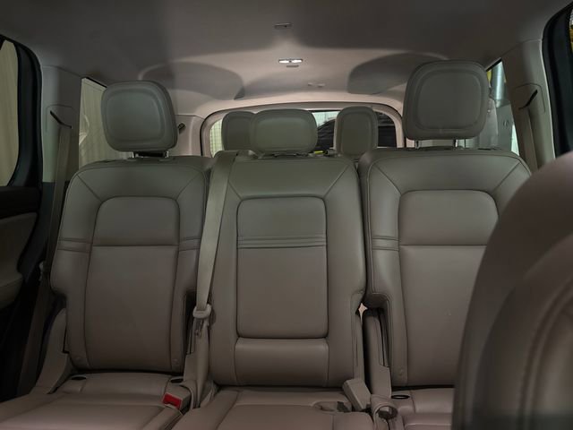 Used 2023 Lincoln Aviator AWD image 25