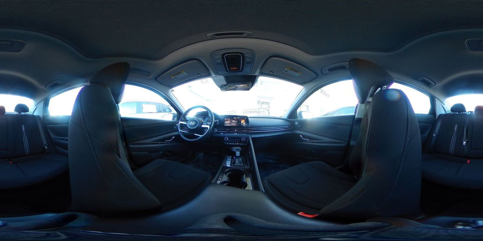 Used 2025 Hyundai Elantra SEL image 38