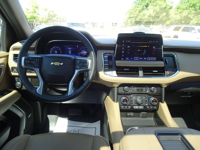 Used 2023 Chevrolet Tahoe Premier AWD/4WD image 23