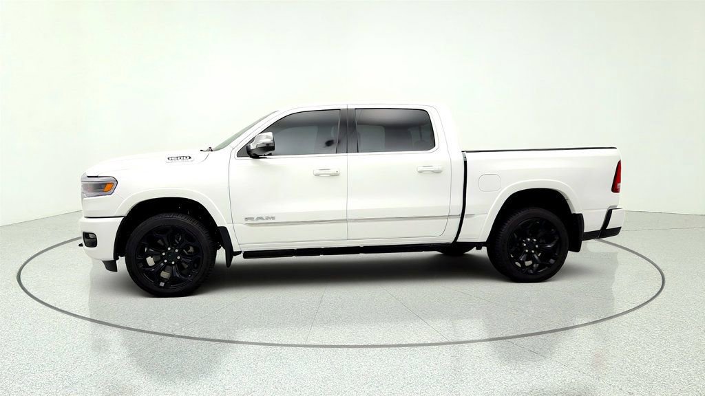 Used 2025 RAM 1500 Limited w/ Trailer Tow Group AWD/4WD image 8