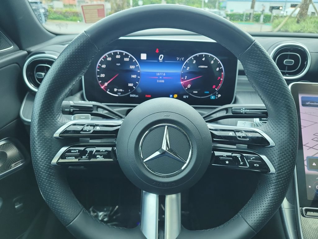 Used 2023 Mercedes-Benz C 300 Sedan image 29