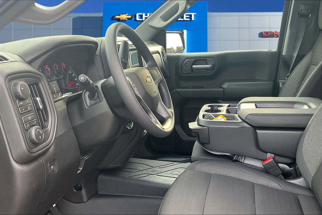 New 2026 Chevrolet Silverado 1500 Custom image 25