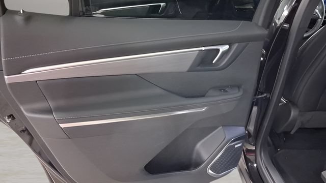 Used 2026 Buick Enclave Preferred FWD image 23