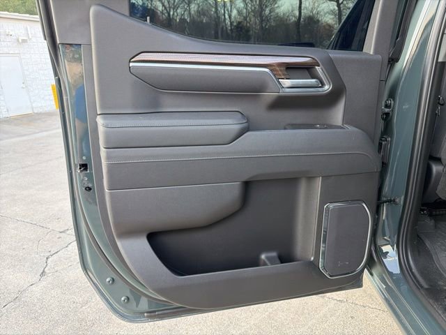 Used 2026 Chevrolet Silverado 1500 LT Trail Boss w/ Safety Package image 18