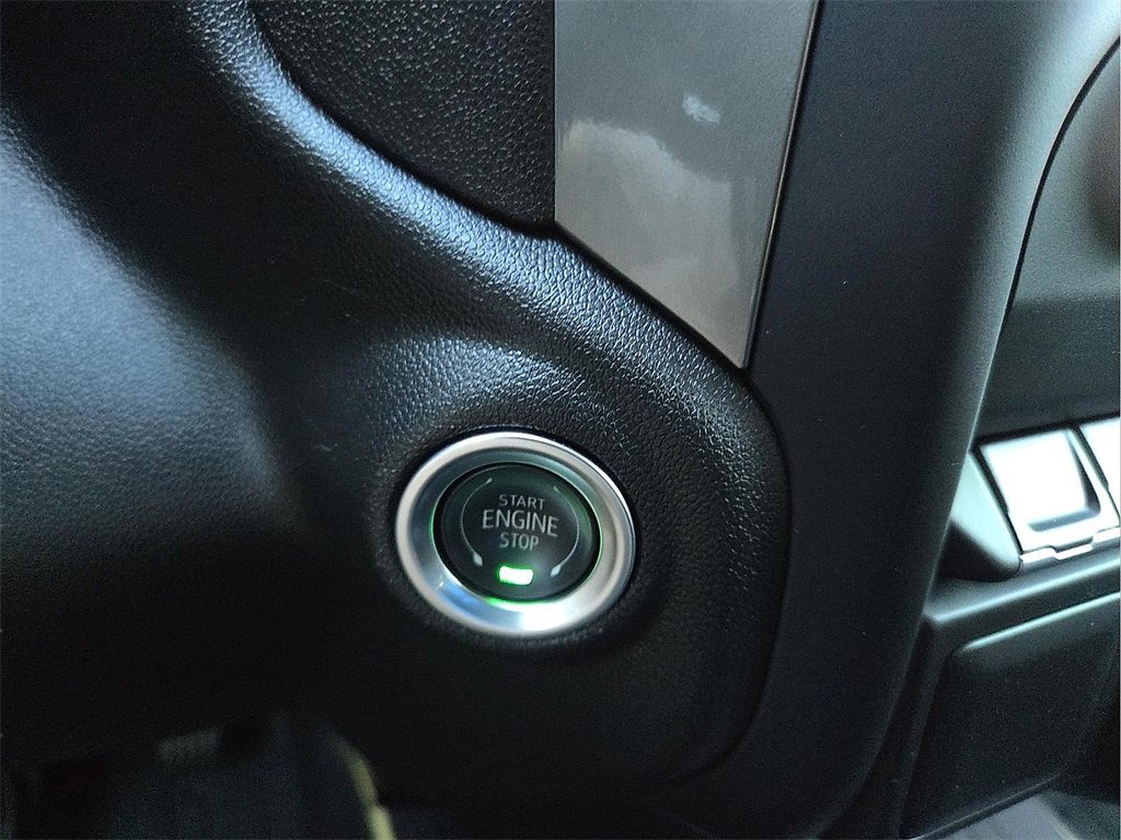 Used 2025 GMC Sierra 1500 Pro w/ Graphite Edition image 15