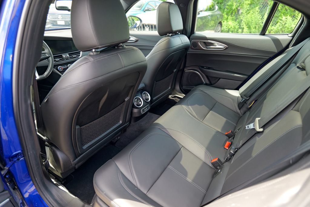 Used 2022 Alfa Romeo Giulia Ti AWD/4WD image 26