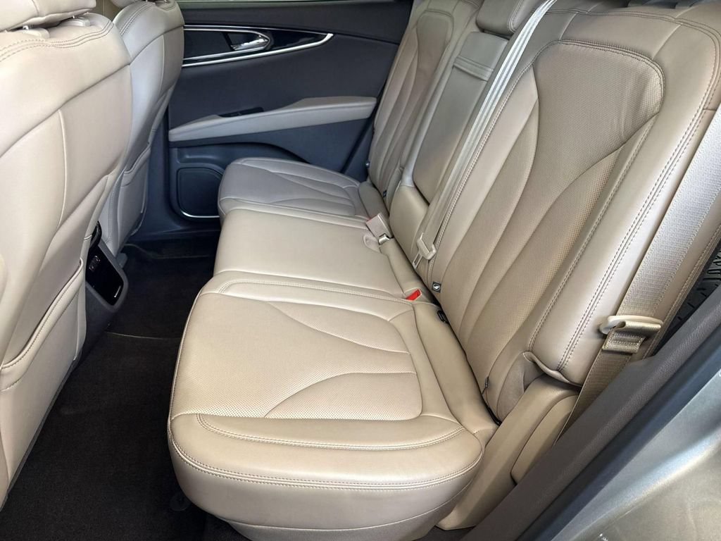 Certified 2023 Lincoln Nautilus Reserve AWD/4WD image 27