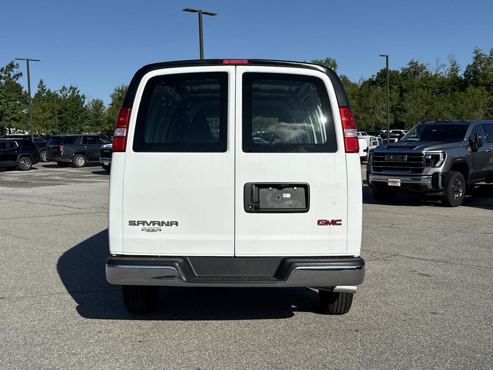 New 2025 GMC Savana 2500 w/ Driver Convenience Package RWD image 8