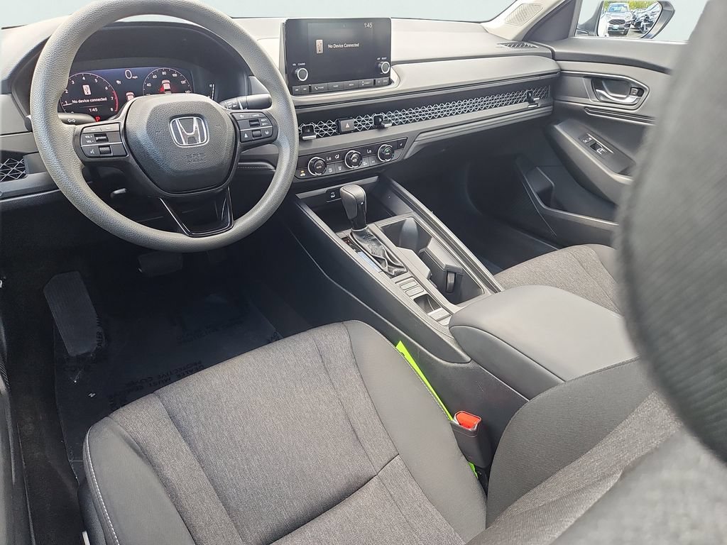Used 2023 Honda Accord EX image 11