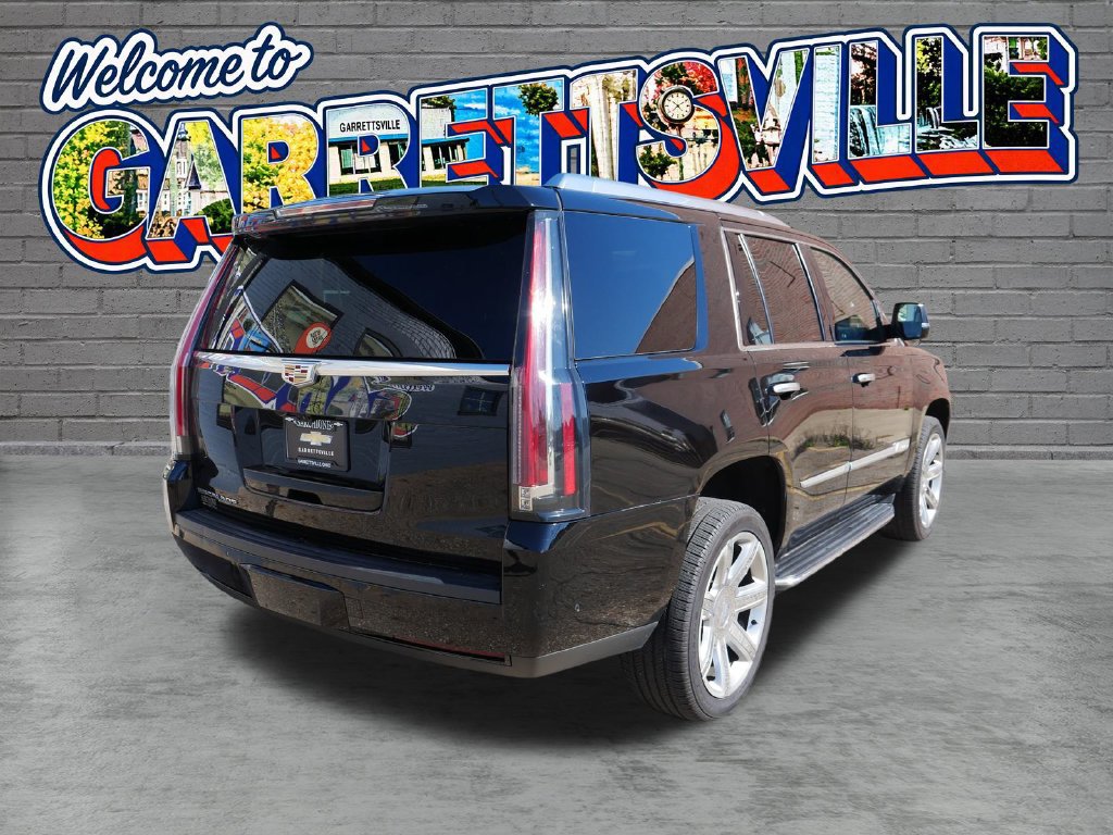 Used 2020 Cadillac Escalade Luxury AWD/4WD image 4