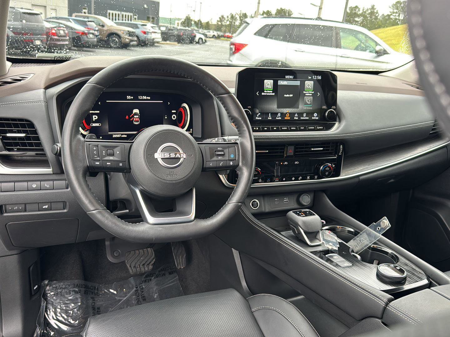 Used 2023 Nissan Rogue Platinum w/ Platinum Premium Package image 16