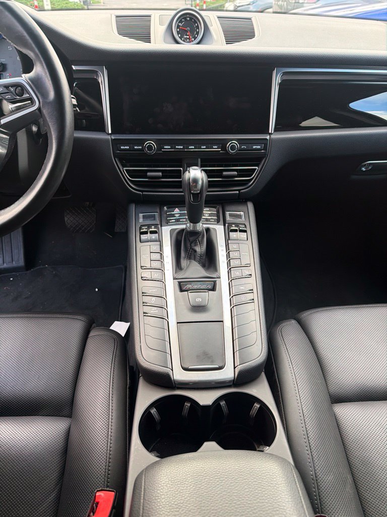 Used 2021 Porsche Macan S AWD/4WD image 13