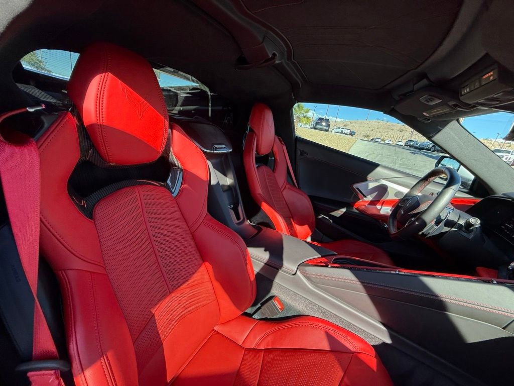 Used 2020 Chevrolet Corvette Stingray Premium Cpe w/ 3LT Preferred Equipment Group image 16