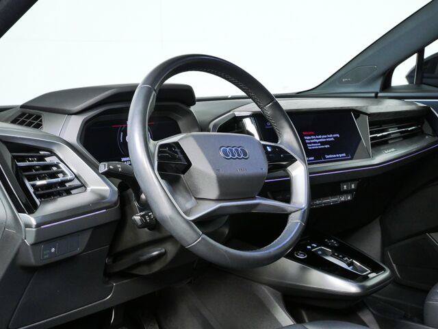 Used 2023 Audi Q4 e-tron Premium Plus w/ Premium Plus AWD/4WD image 5