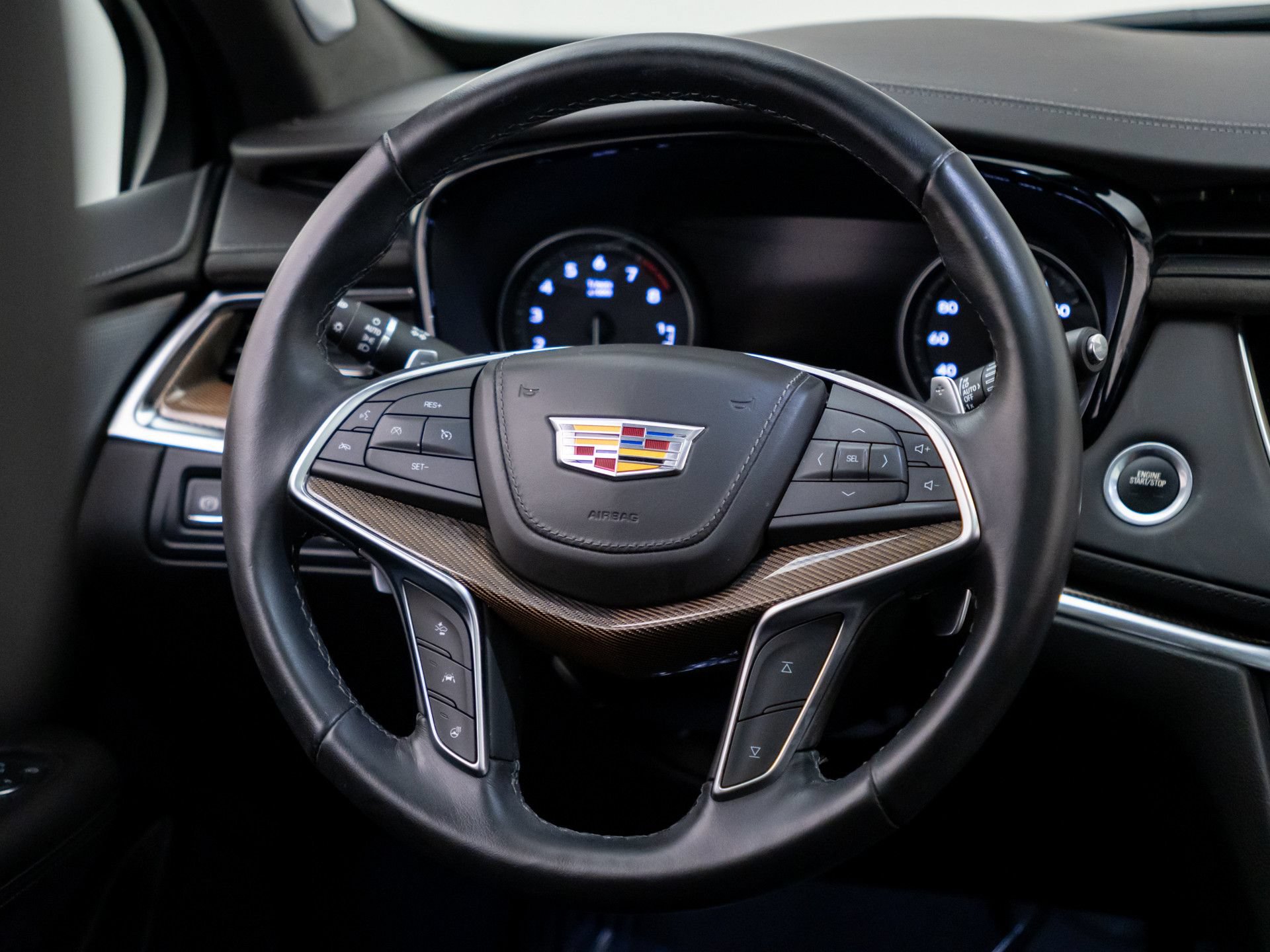 Certified 2024 Cadillac XT5 Sportv w/ Platinum Package AWD/4WD image 11