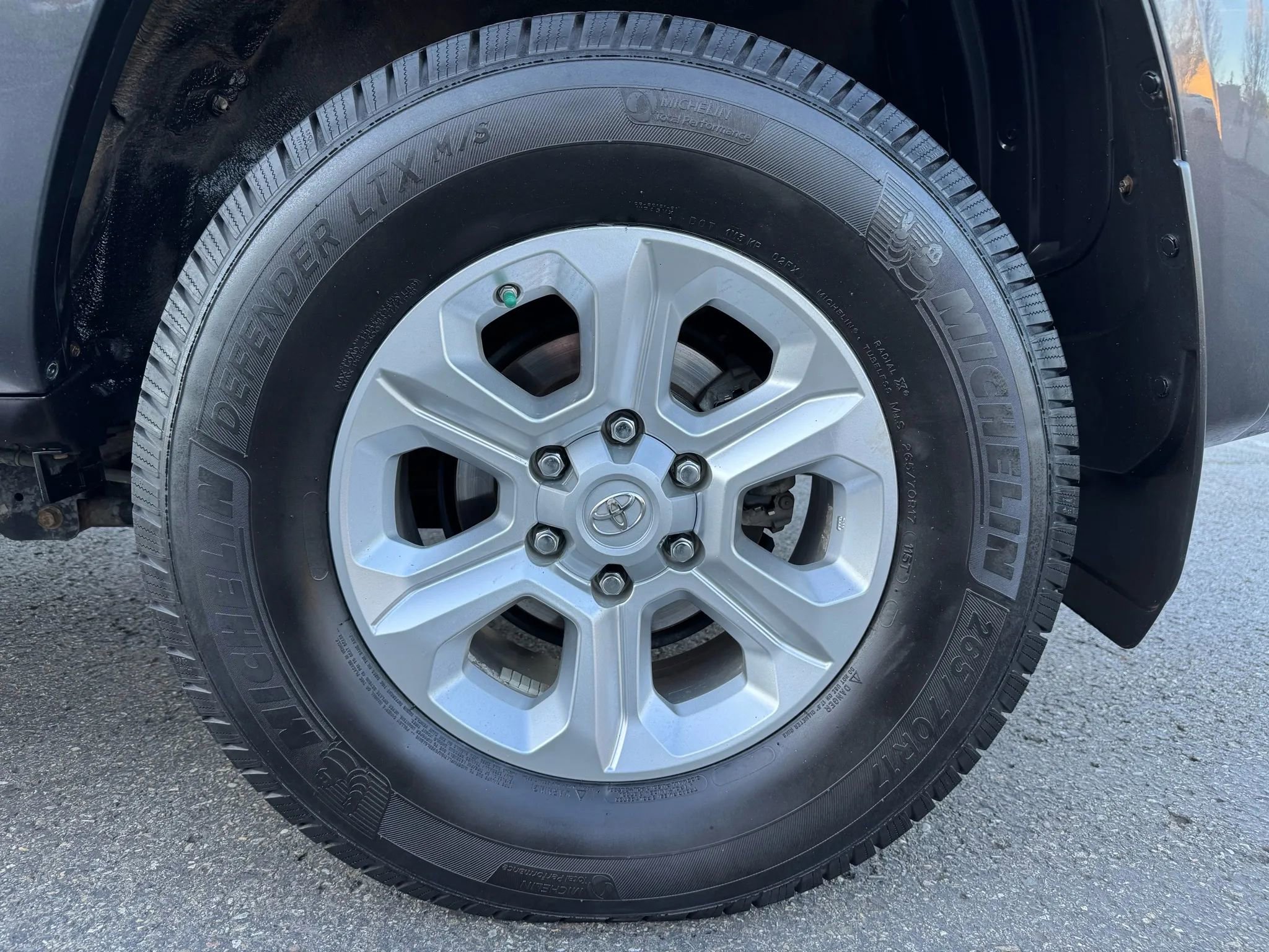 Used 2017 Toyota 4Runner SR5 Premium image 20