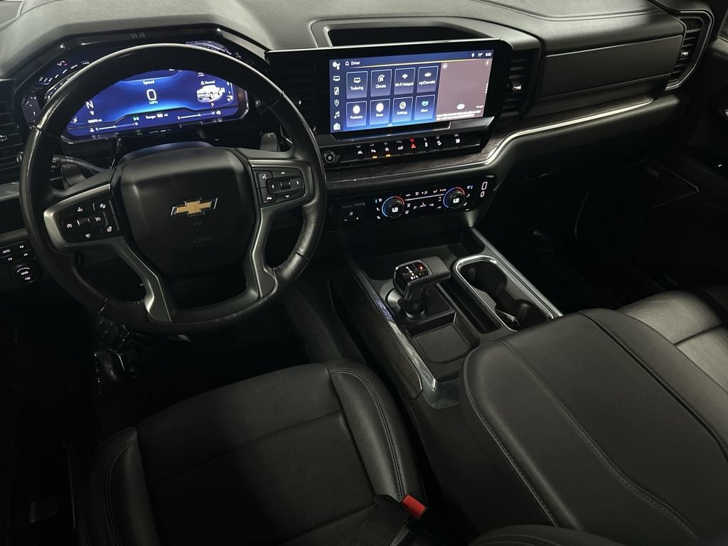 Used 2023 Chevrolet Silverado 1500 LTZ AWD/4WD image 13