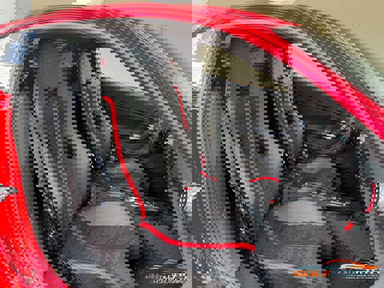 Used 2021 Ferrari F8 Tributo image 31