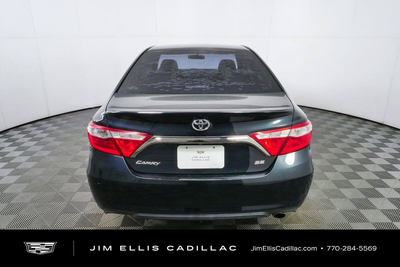 Used 2017 Toyota Camry SE FWD image 26