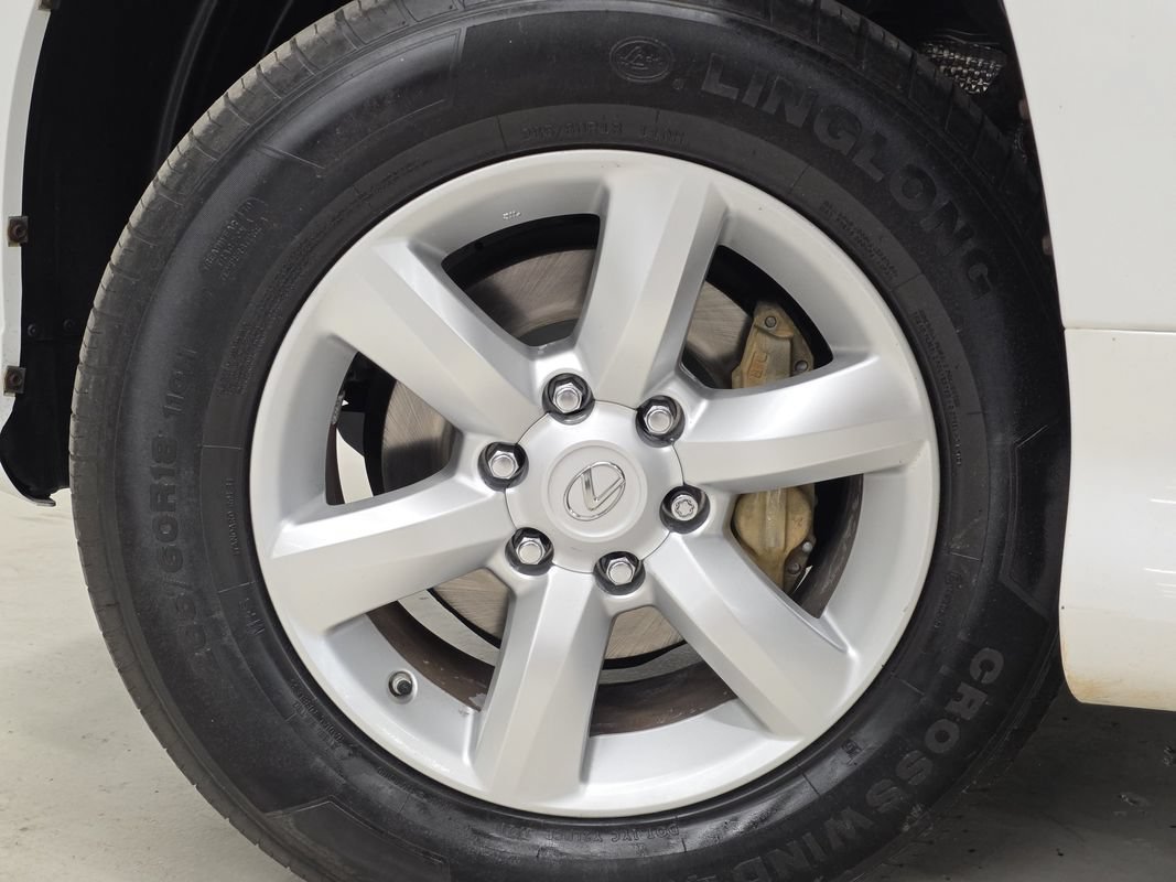 Used 2015 Lexus GX 460 AWD/4WD image 46