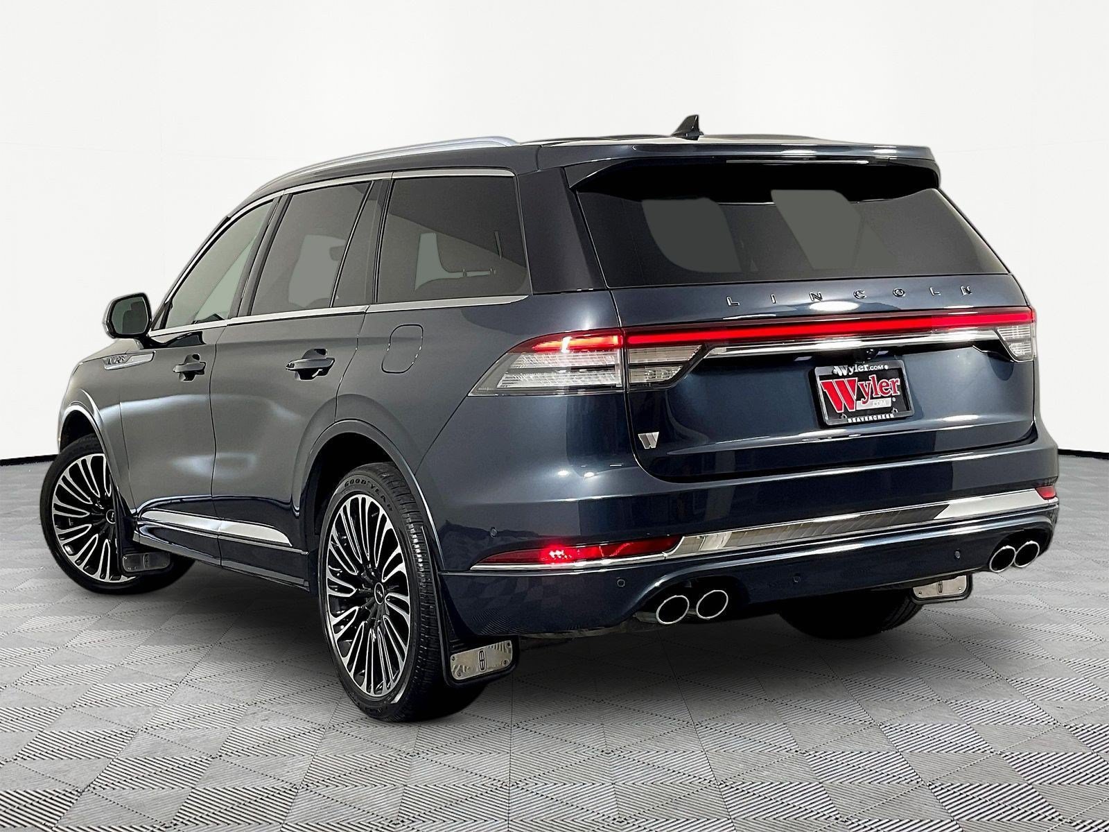 Used 2022 Lincoln Aviator Black Label w/ Dynamic Handling Package AWD/4WD image 4