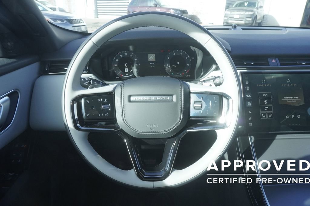 Used 2026 Land Rover Range Rover Velar S image 10