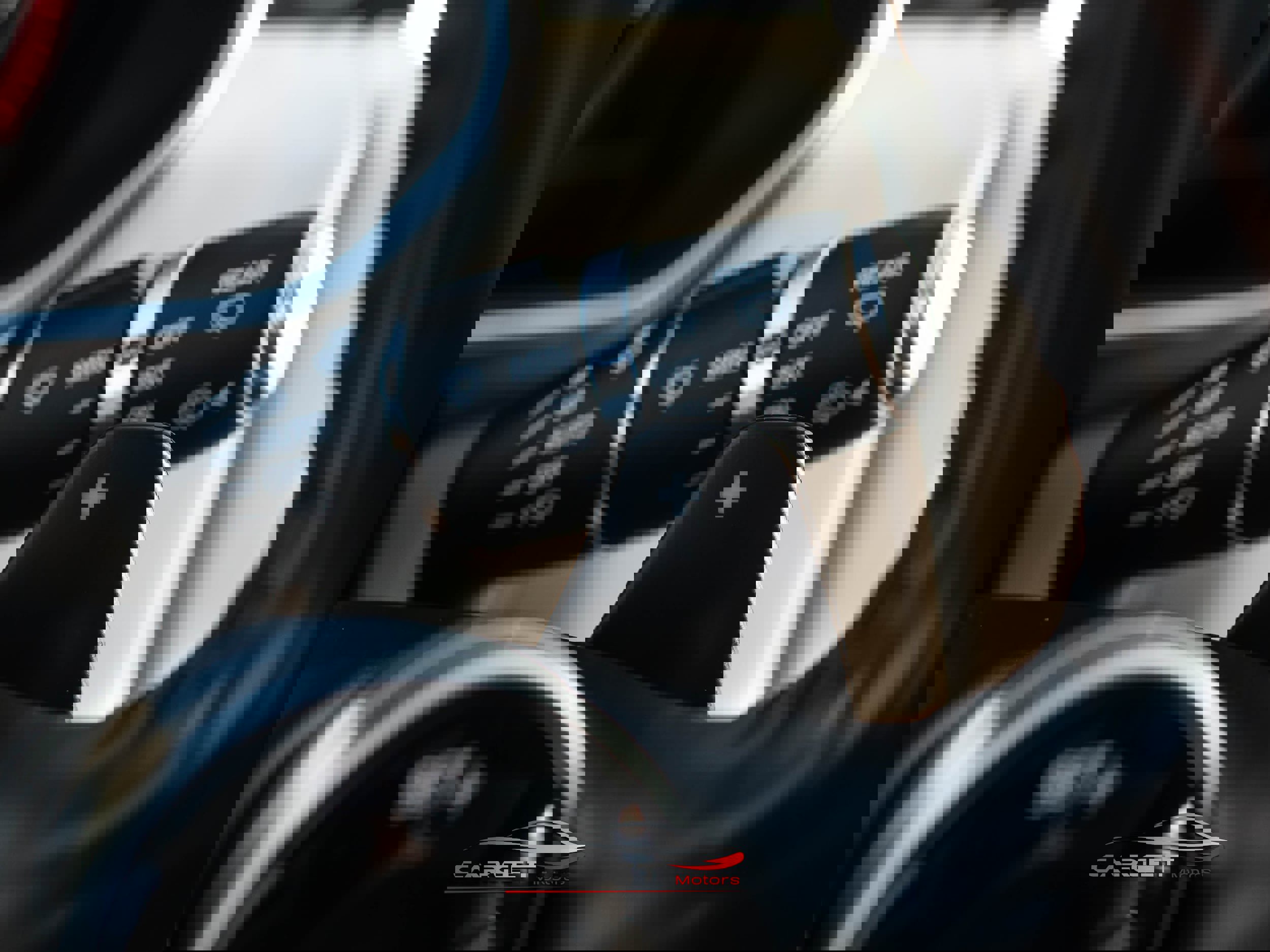 Used 2020 Land Rover Range Rover HSE image 26