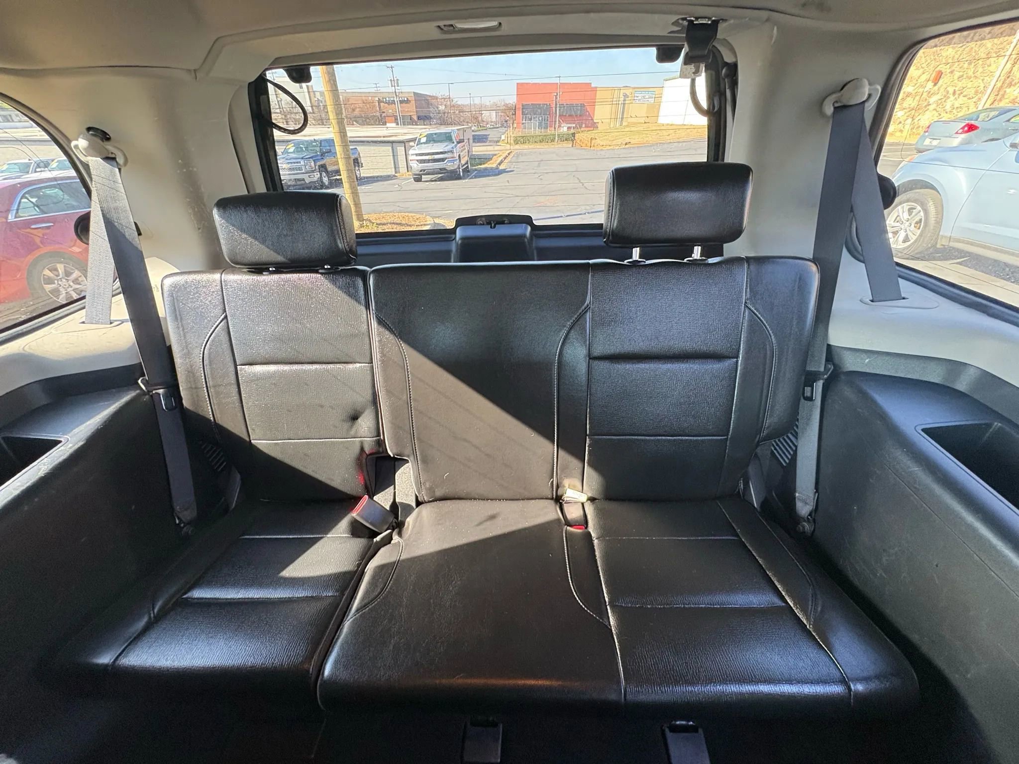 Used 2015 Nissan Armada SL image 12